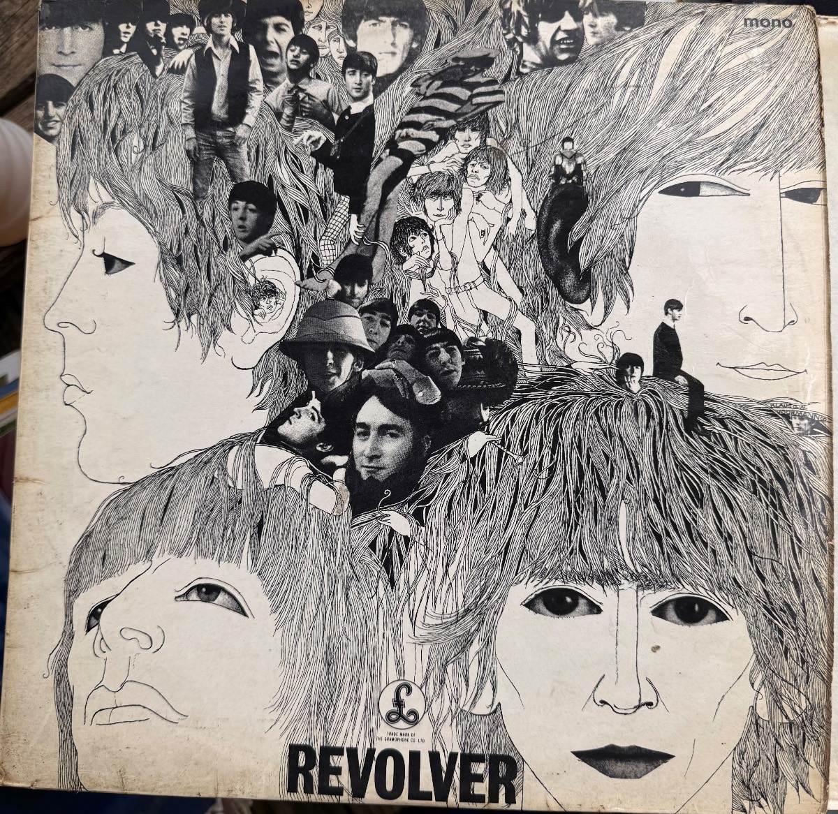 The Beatles — Revolver 1966 UK Mono Original Vinyl LP Parlophone PMC 7009