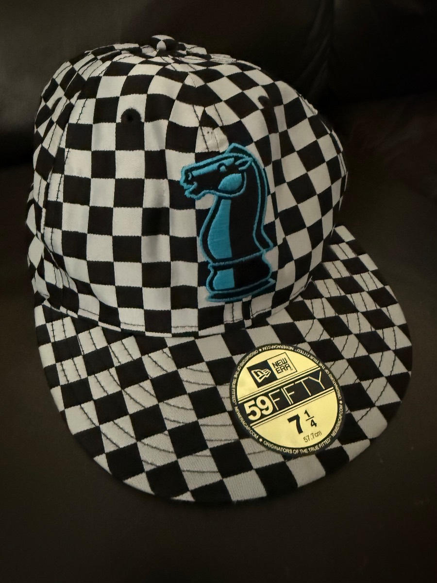 New Era 59Fifty Fitted Hat — Black & White Checkerboard Chess Knight Embroidery Size 7 1/4