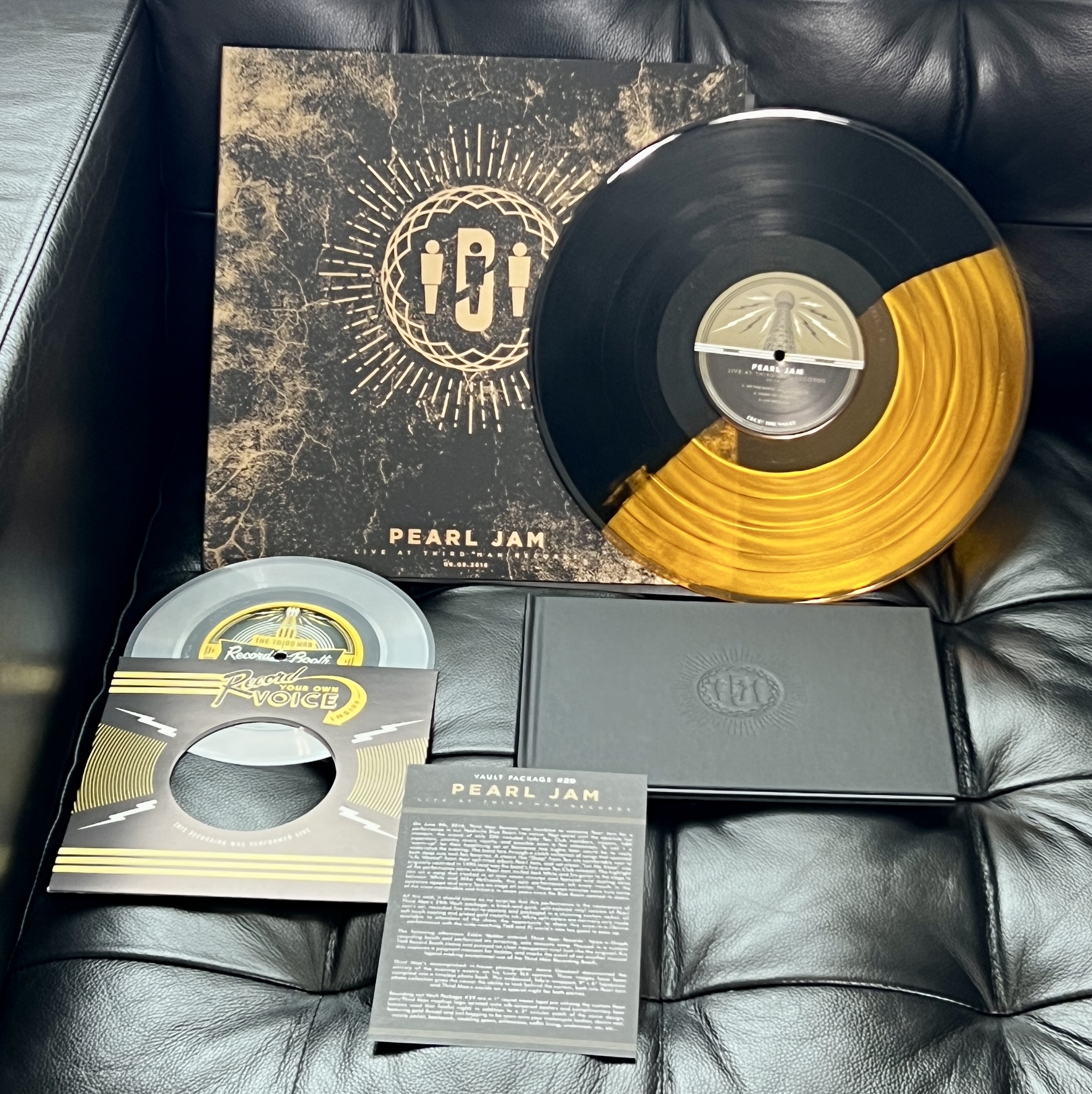 Third Man Records Vault Package #29